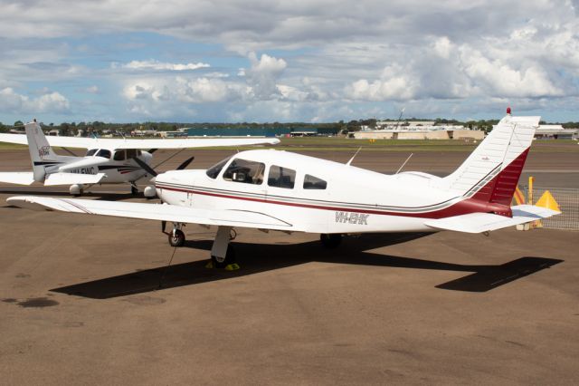 Piper Cherokee Arrow (VH-EHK)