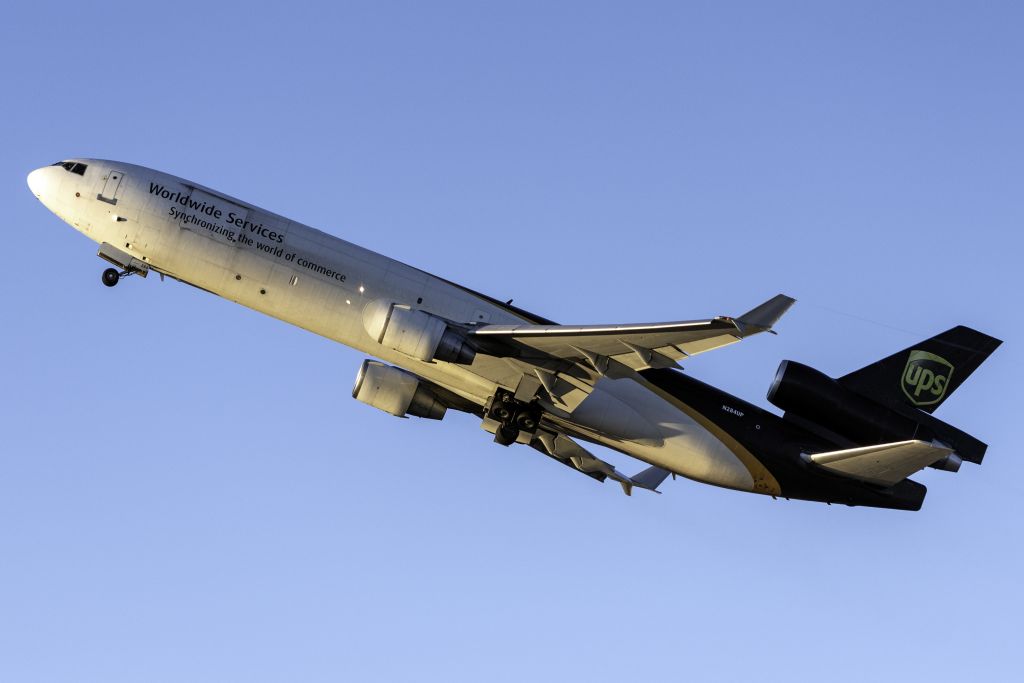 Boeing MD-11 (N284UP)