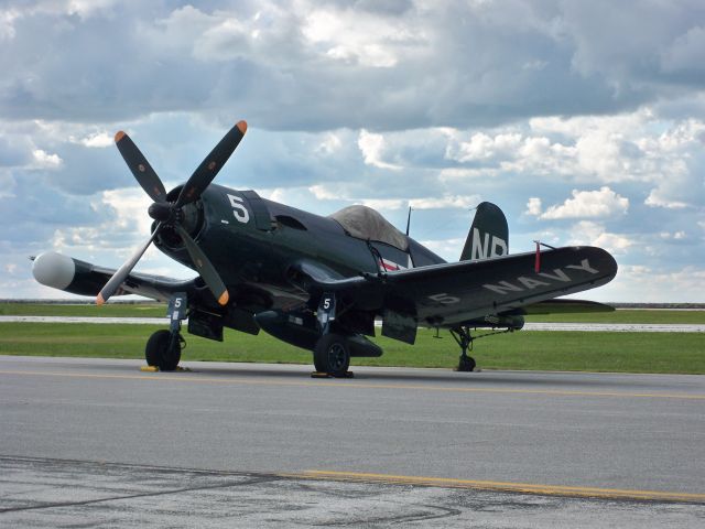 VOUGHT-SIKORSKY V-166 Corsair —