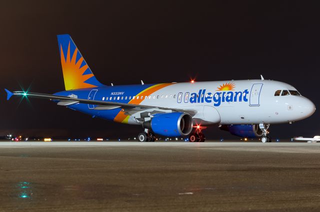 Airbus A319 (N333NV) - Full Quality Photo --> a rel=nofollow href=http://www.airliners.net/photo/Allegiant-Air/Airbus-A319-111/4735935http://www.airliners.net/photo/Allegiant-Air/Airbus-A319-111/4735935/a