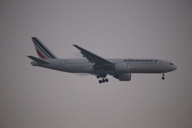 Boeing 777-200 (F-GSPI)