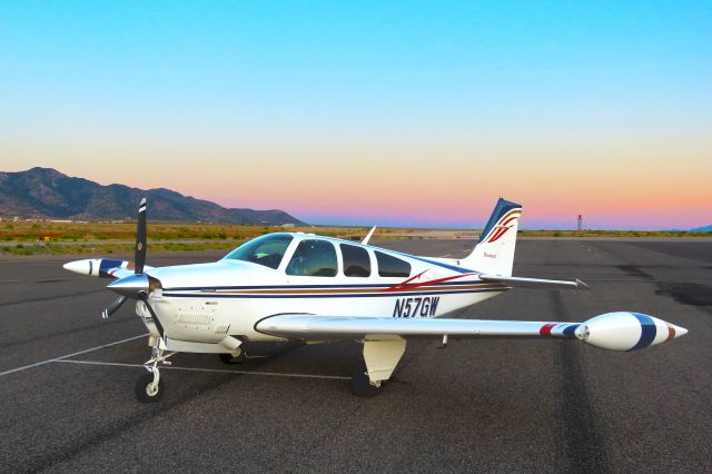 Beechcraft Bonanza (33) (N57GW)