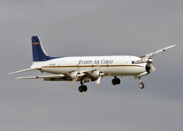 Douglas DC-6 (N9056R)