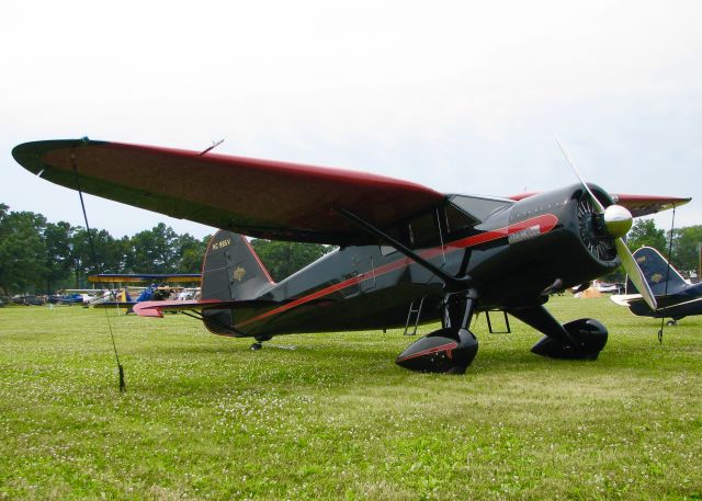 STINSON V-77 Reliant (N985V) - AirVenture 2016  1946 Stinson V77 (AT-19) Reliant 