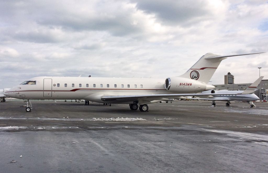 Bombardier Global Express (N143MW) - 1st upload ever of N143MW.  KBOS 03/15/2017