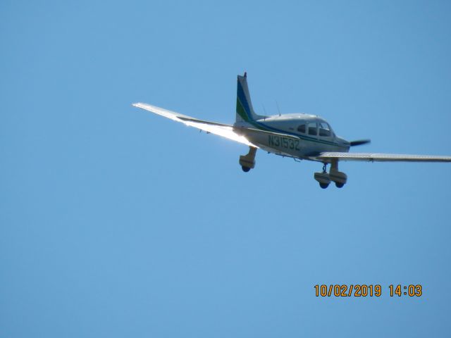 Piper Cherokee (N31532)