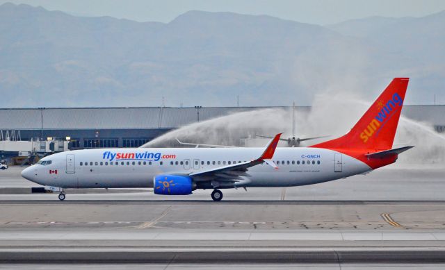 Boeing 737-800 (C-GNCH) - C-GNCH Sunwing Airlines 2014 Boeing 737-81D - cn 39438 / ln 4816 - with split scimitar  winglets...br /Las Vegas - McCarran International Airport (LAS / KLAS)br /USA - Nevada July 27, 2014br /Photo: Tomás Del Coro