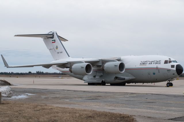 Boeing Globemaster III (KAF343) - Kuwaiti C-17 at PSM after diverting due to an in flight emergency.