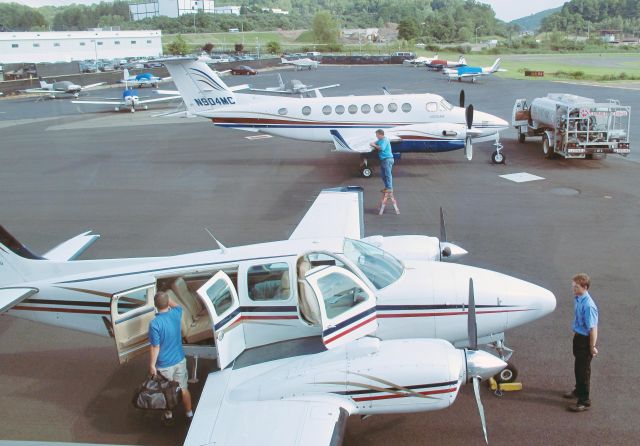 Beechcraft Super King Air 350 (N904MC)