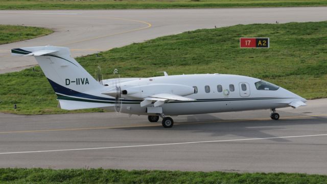 Piaggio P.180 Avanti (D-IIVA)