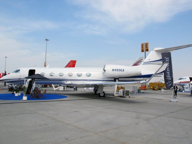 Gulfstream Aerospace Gulfstream IV (N450GA) - Dubai Air Show 2013.