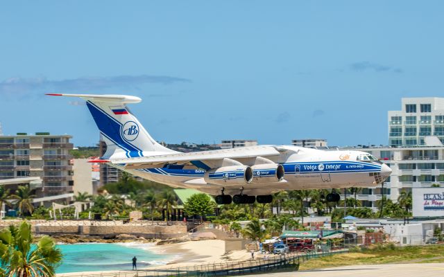 Ilyushin Il-76 (RA-76952)