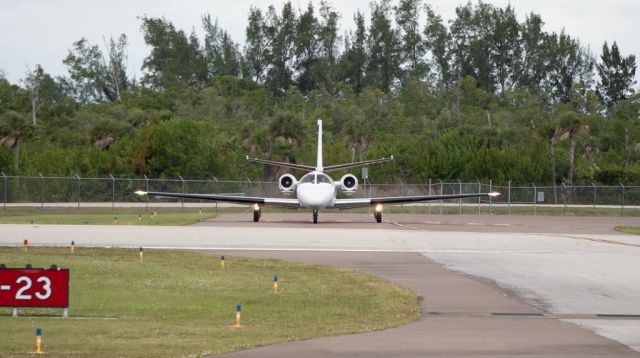 Cessna Citation V (N350WC) - Holding short runway 5