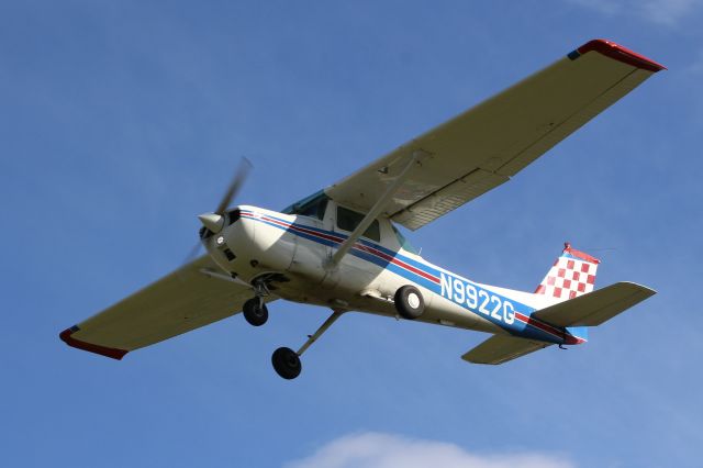 Cessna Commuter (N9922G) - I love checkerboard Cessna 150s, if I owned one I’d have a tail like that. 