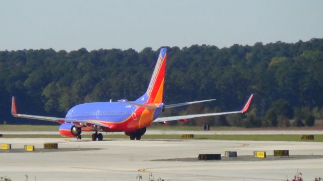 Boeing 737-700 (N770SW)