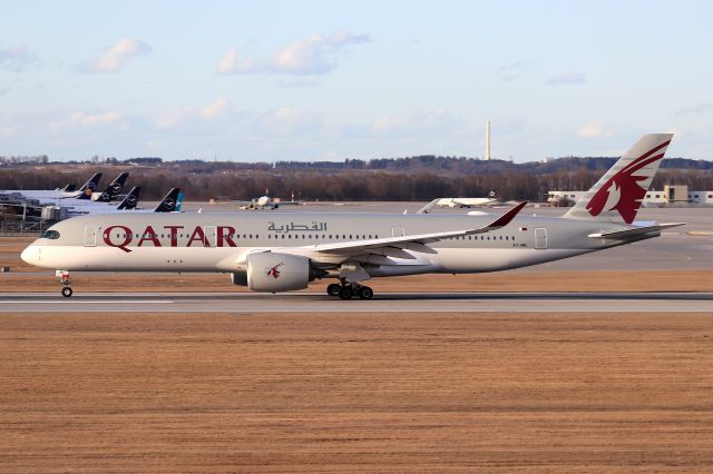 Airbus A350-900 (A7-AML)