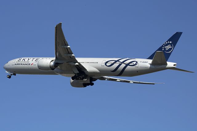 Boeing 777-200 (F-GZNT)