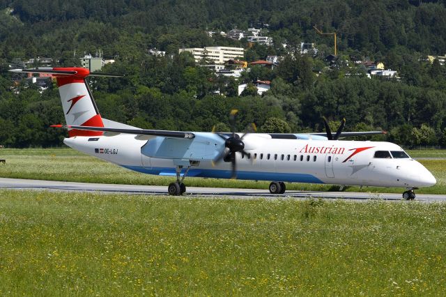 de Havilland Dash 8-400 (OE-LGJ)