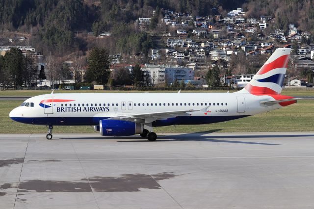 Airbus A320 (G-EUUM)