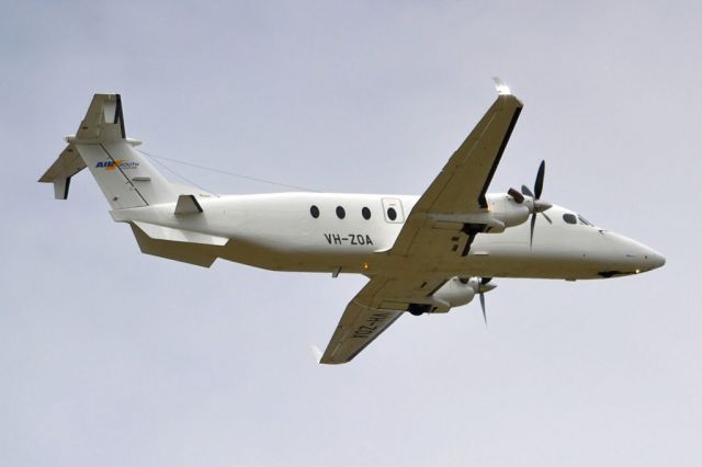 Beechcraft 1900 (VH-ZOA) - Getting airborne off runway 23. Friday 5th October 2012.