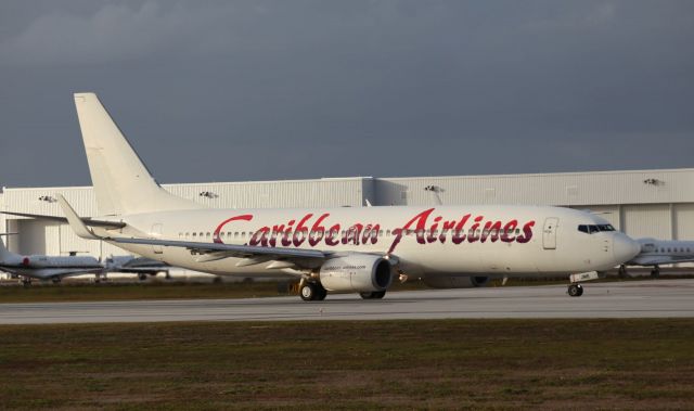 Boeing 737-800 (9Y-JME) - 7th of January, 2017 at 4:41. 