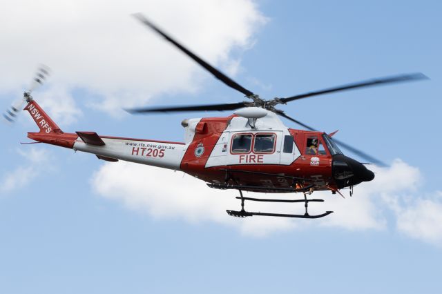 Bell 412 (VH-NPV)