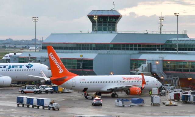 Boeing 737-800 (C-FPRP) - Sunwing Airlines Boeing 737-8FH(WL) C-FPRP in Toronto 