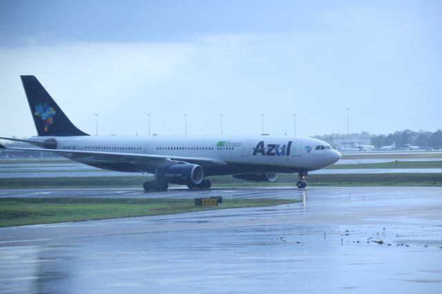 Airbus A330-200 (PR-AIY)