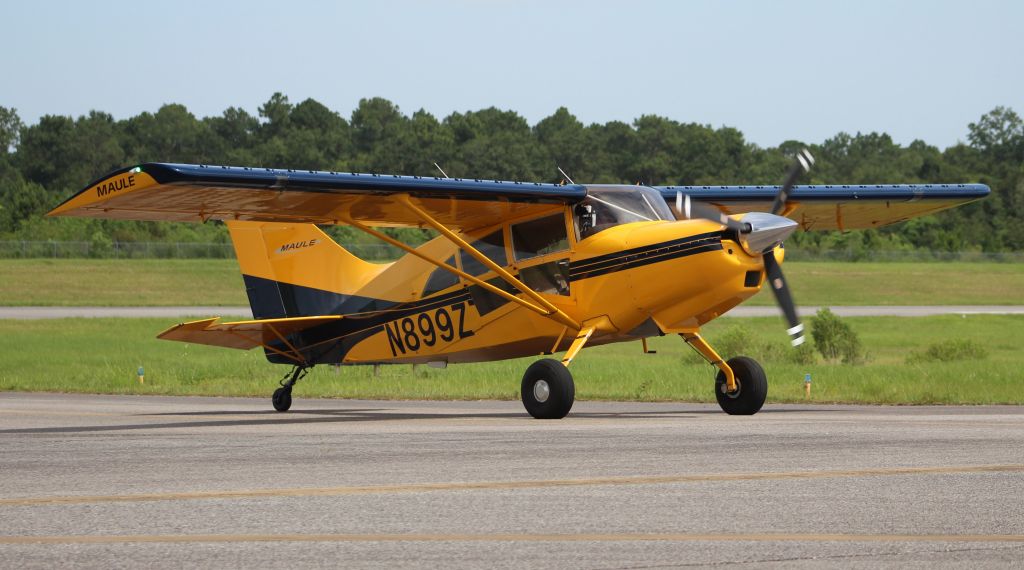 MAULE MT-7-260 Super Rocket (N899Z) - A Maule M-7-235C Orion (according to the FAA Registry) taxiing onto the ramp at H.L. Sonny Callahan Airport, Fairhope, AL - June 21, 2018.