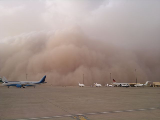 — — - Sand storm approaching OERK..