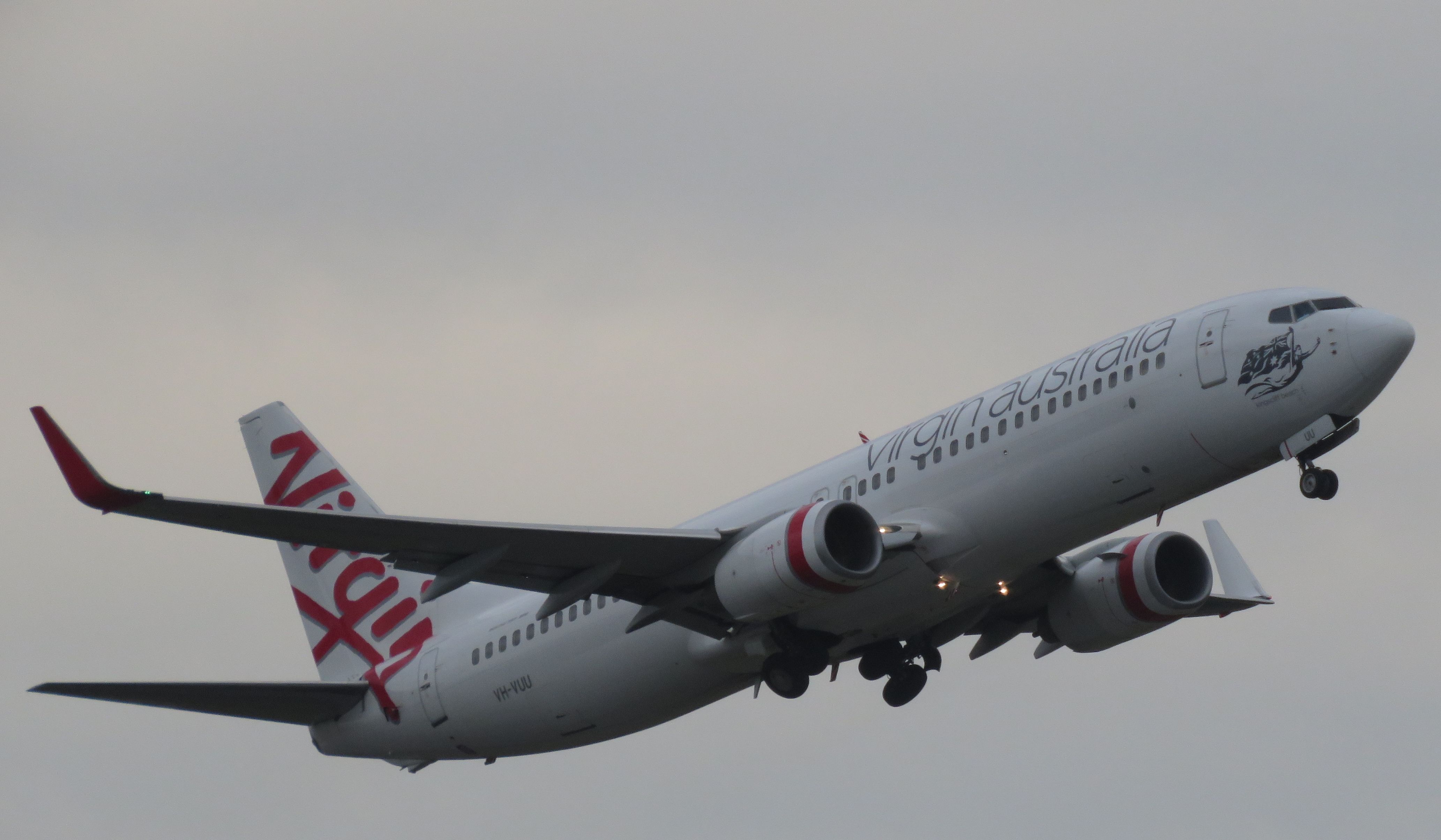 Boeing 737-800 (VH-VUU)