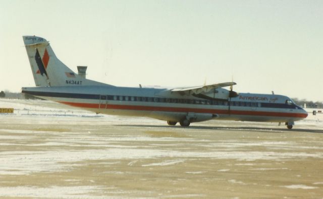 — — - Taxing out from SPI for departure to ORD