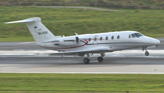 Cessna Citation III (9H-FFF) - On landing RW31