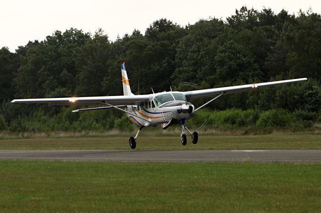 Cessna Caravan (F-HJMP)