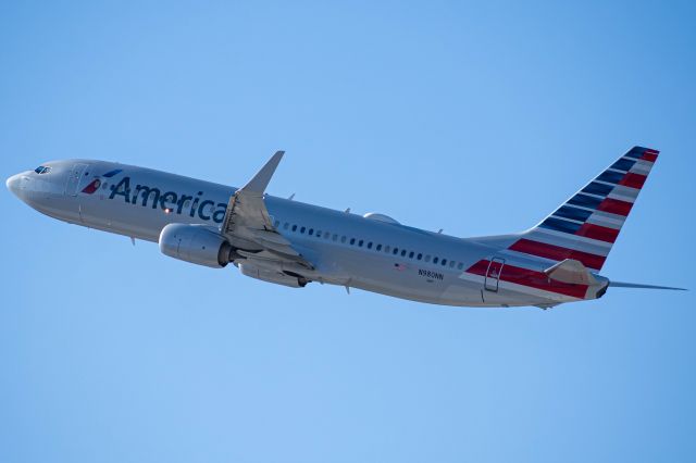 Boeing 737-800 (N980NN) - AAL2209 - RNO to DFW - 29 Dec, 2020