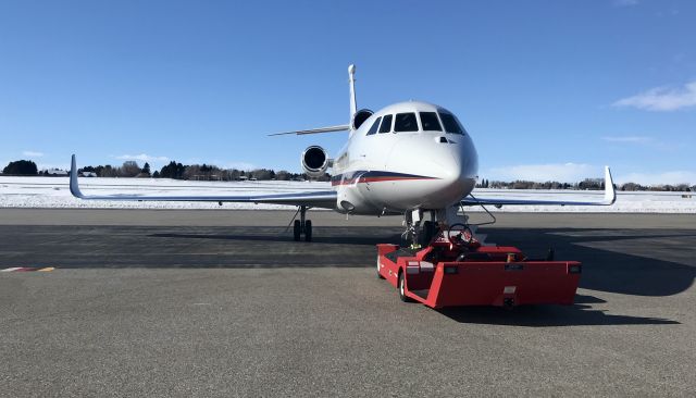 Dassault Falcon 900 (N521DC)