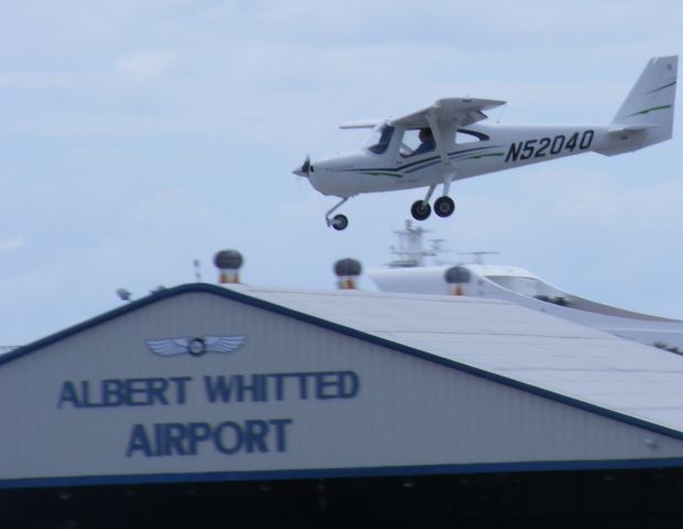 Cessna 152 (N52040) - On final at Albert Whitted St.Petersburg Florida