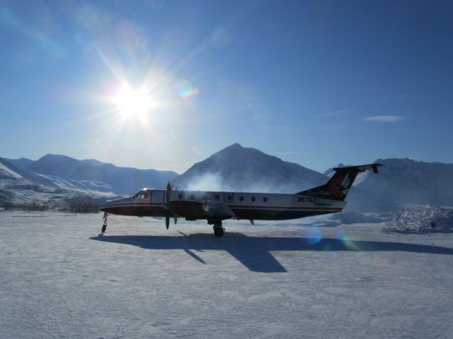 Beechcraft 1900 (N575Z)