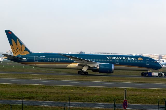 Boeing 787-9 Dreamliner (VN-A863) - first time in Frankfurt, no sun