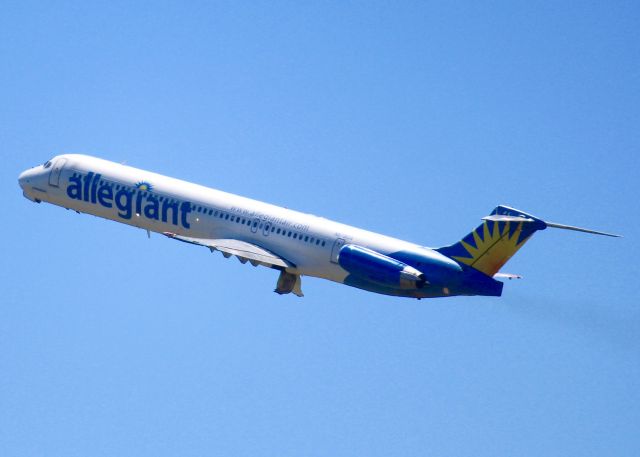 McDonnell Douglas MD-83 (N878GA) - At Shreveport Regional.