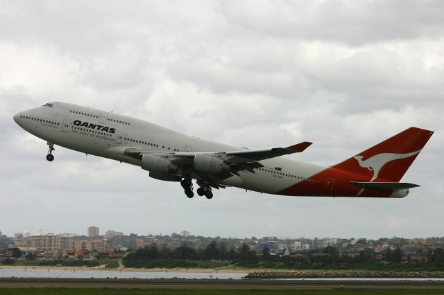 Boeing 747-400 (VH-OJA)