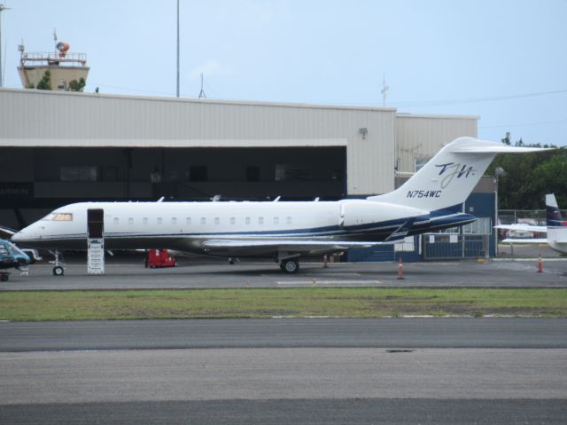 Bombardier Global Express (N754WC)