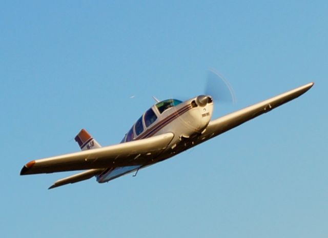 Beechcraft 35 Bonanza (VH-FJF)