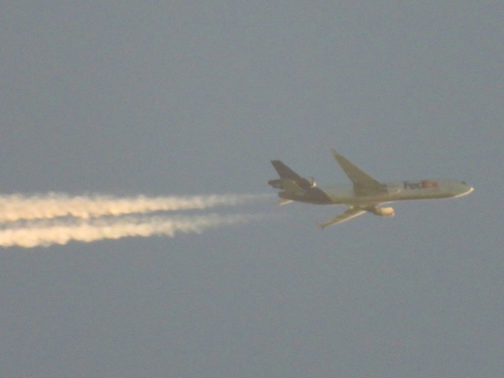 Boeing MD-11 (N642FE)