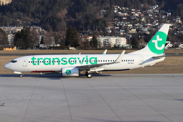 Boeing 737-800 (PH-HSJ)