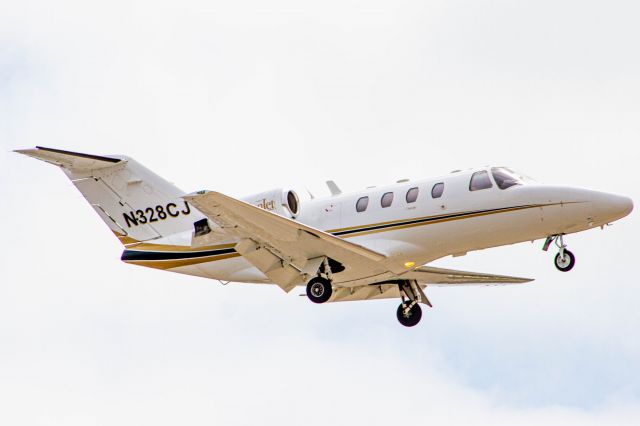 Cessna Citation CJ1 (N328CJ)