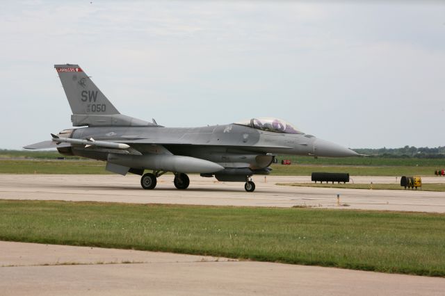 Lockheed F-16 Fighting Falcon (01050) - F16 from Shaw AFB participating in Jaded Thunder 2020 exercise. Aug 18, 2020