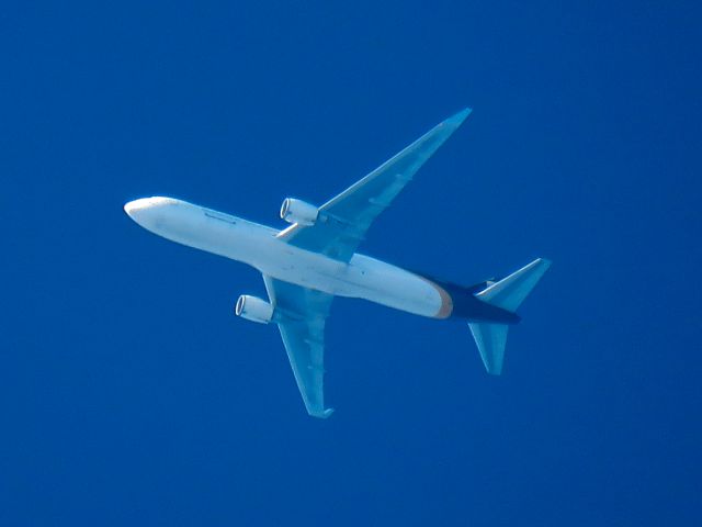 BOEING 767-300 (N360UP)