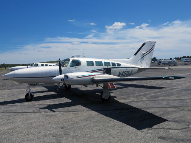 Cessna 402 (N401SX) - A very nice Cessna 402. Note the vortex generators for improved MTOW and lower Vmc.