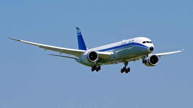 Boeing 787-9 Dreamliner (4X-EDF) - BOE820 on final to Rwy 16R to complete a B1 flight on 7.27.18. (ln 735 / cn 63394). The aircraft has been painted in a retro livery.